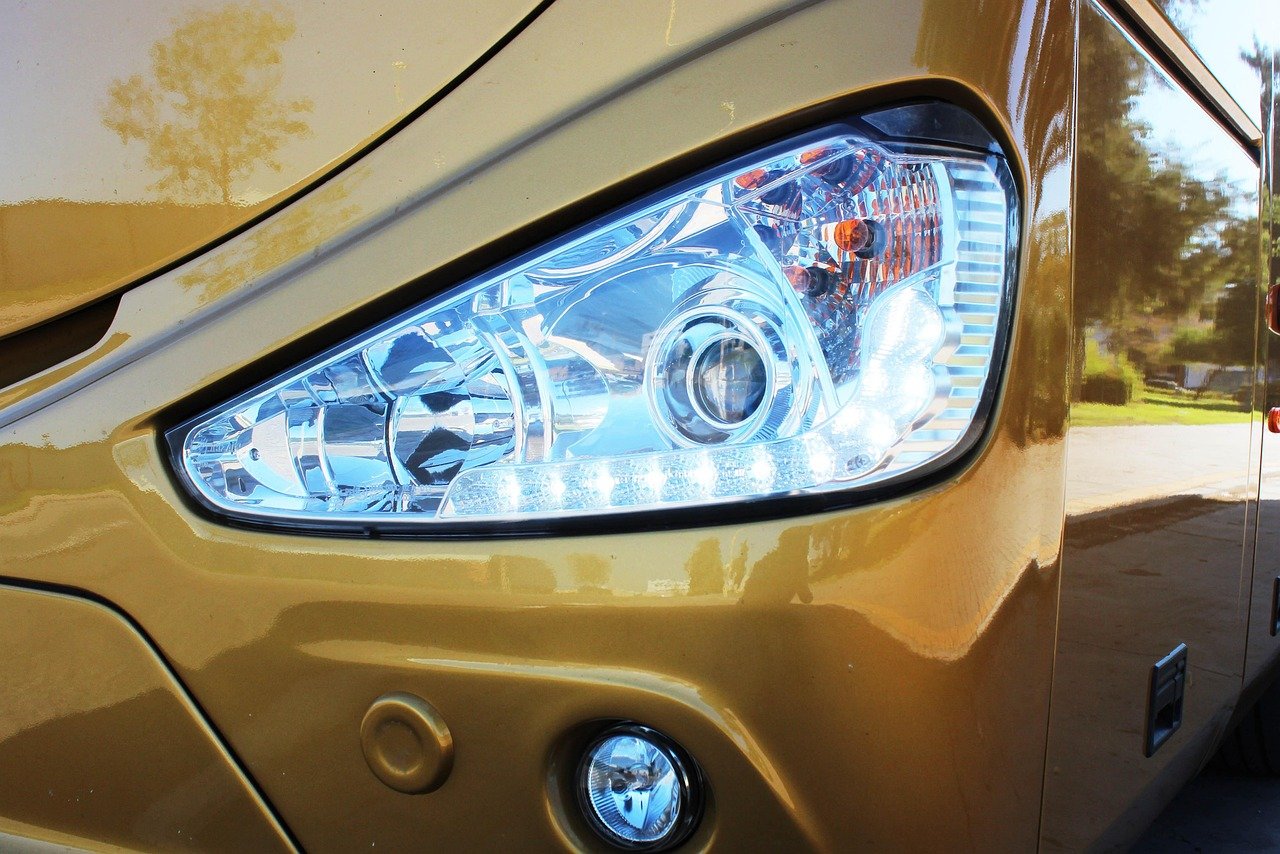 mariouli bus 1256103 1280