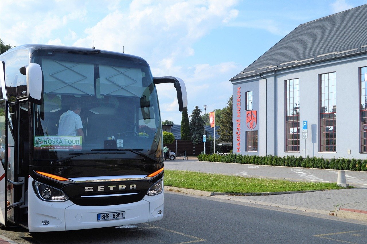 viaco bus 5789465 1280 viaco bus 5789465 1280